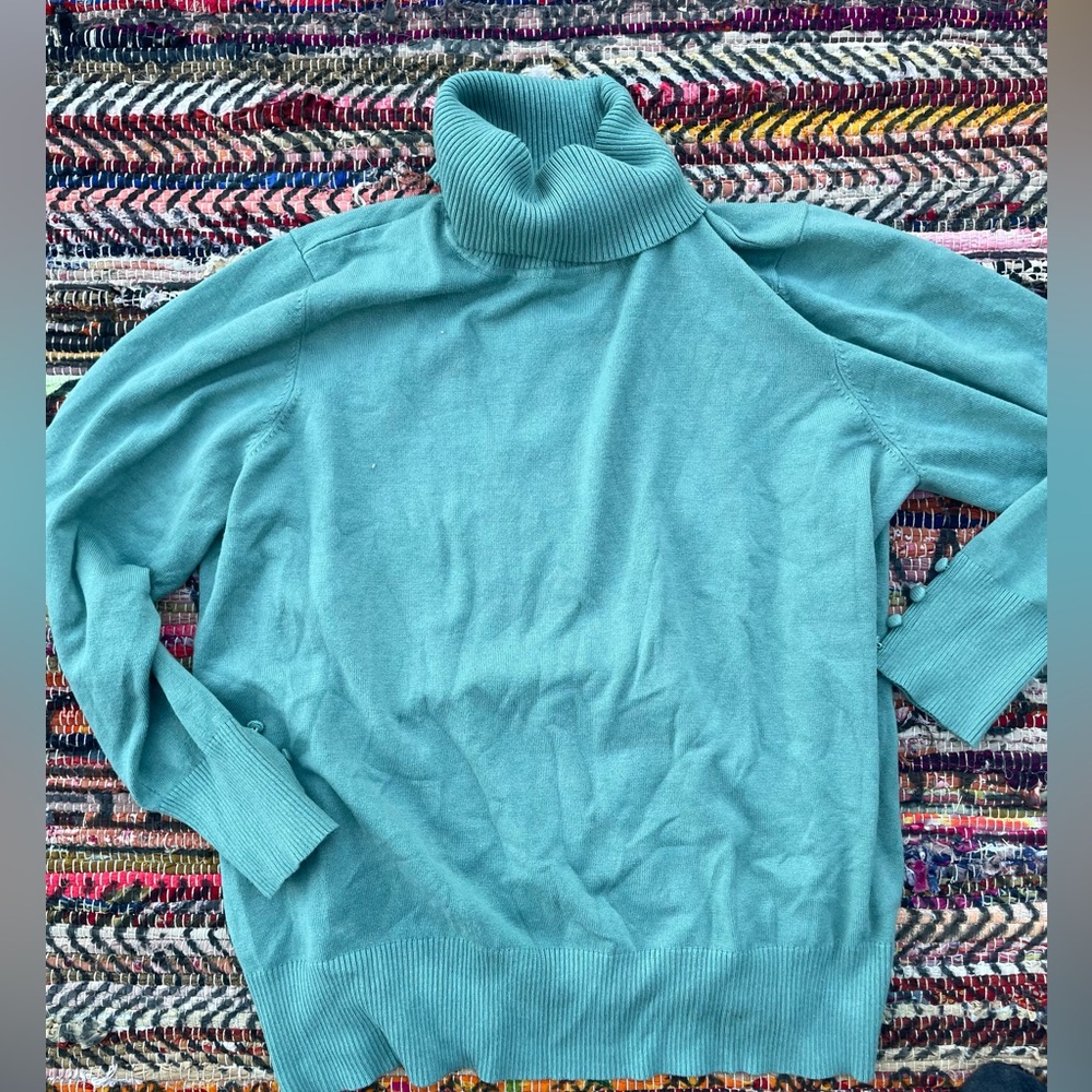 Retrology Sweater